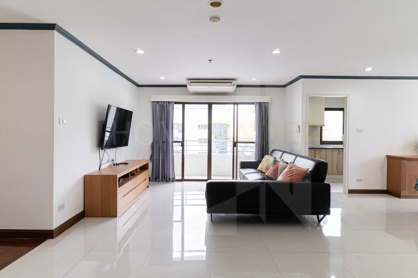picture Top View Tower 3 bedrooms, for rent - 1/11