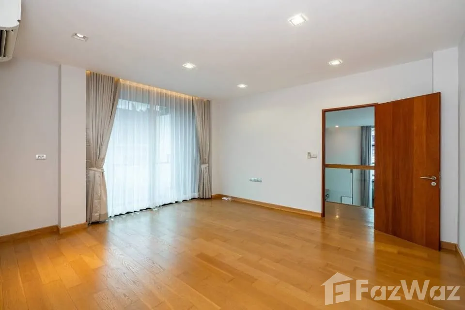 รูป ขาย บ้านเดี่ยว 4 ห้องนอน ใน คลองตันเหนือ, กรุงเทพมหานคร 6763303 - รูปที่ 12/21