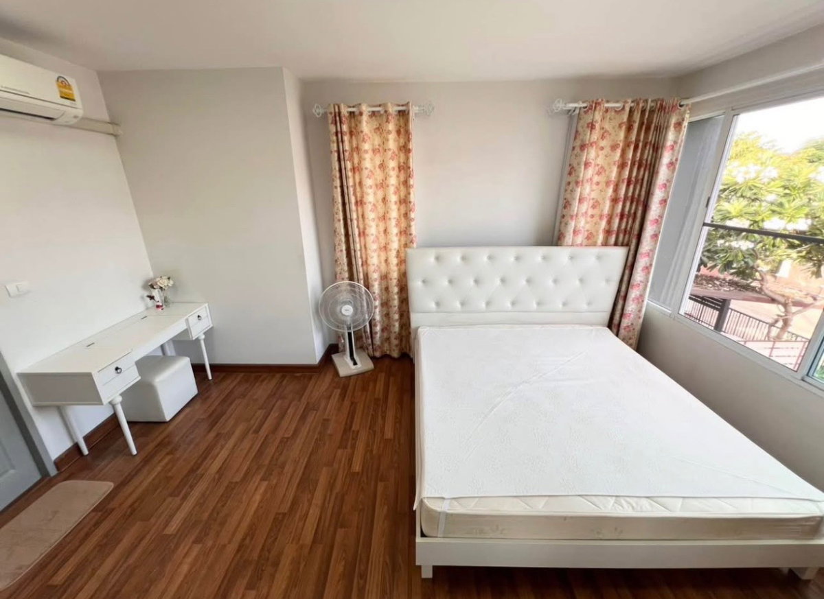 รูป 🏡 ให้เช่าบ้านเดี่ยว เฟอร์นิเจอร์ครบ พร้อมเข้าอยู่ ในโครงการคุณภาพ สิ่งแวดล้อมดี ความปลอดภัยสูง ใกล้ห้างสรรพสินค้า, โรงเรียนนานาชาติ และอื่นๆอีกมากมาย - รูปที่ 16/20