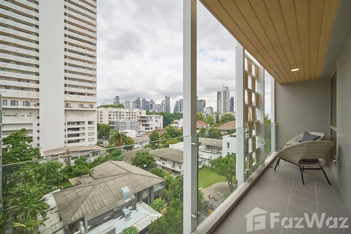 picture A Two Bedrooms Duplex in Thong Lor 6762555 - 5/25