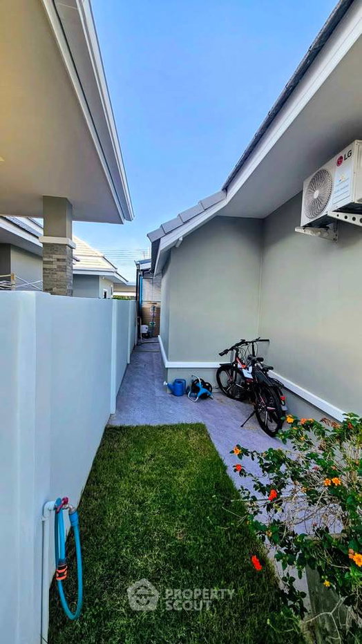 รูป บ้าน 3-ห้องนอน ที่ วิลล่าทาวน์ หัวหิน ใน ทับใต้ (ID 3298270) - รูปที่ 12/12