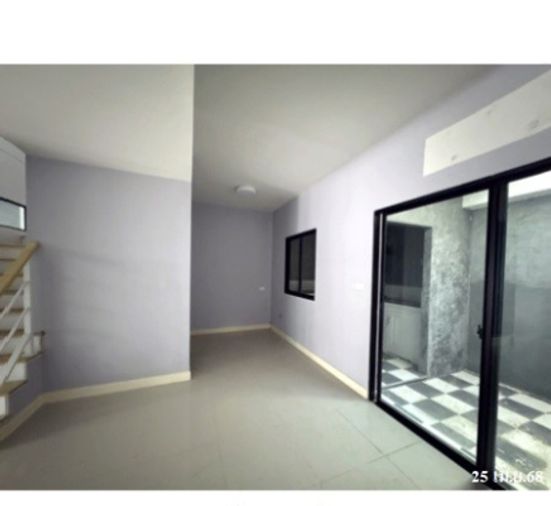 ขายทาวน์โฮม 3 ห้องนอน 18.2 ตร.ว. เดอะ คอนเนค อ่อนนุช - วงแหวน