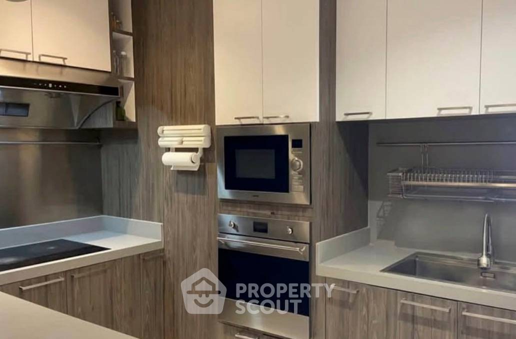รูป คอนโด 3 ห้องนอน 191 ตร.ม. Royal Castle Sukhumvit ใกล้ BTS พร้อมพงษ์ (ID 3293447) - รูปที่ 4/6