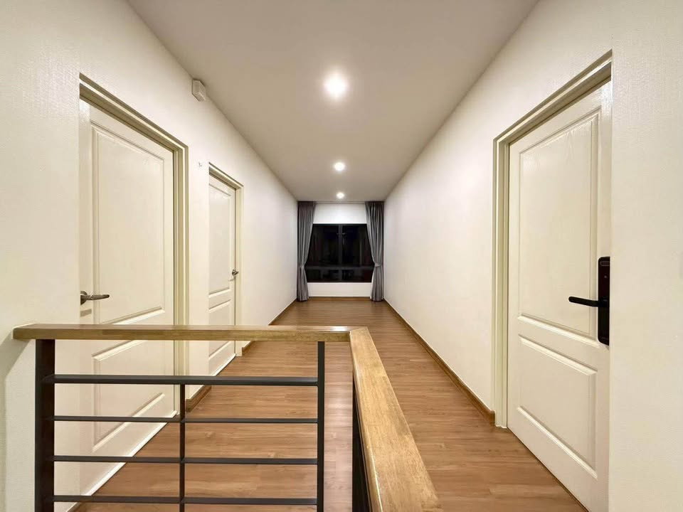 รูป ให้เช่า บ้านเดี่ยว Centro พุทธบูชา–พระราม 2 | 60 ตร.ว. | 227 ตร.ม. | 4 ห้องนอน 5 ห้องน้ำ | Pet Friendly - รูปที่ 11/17