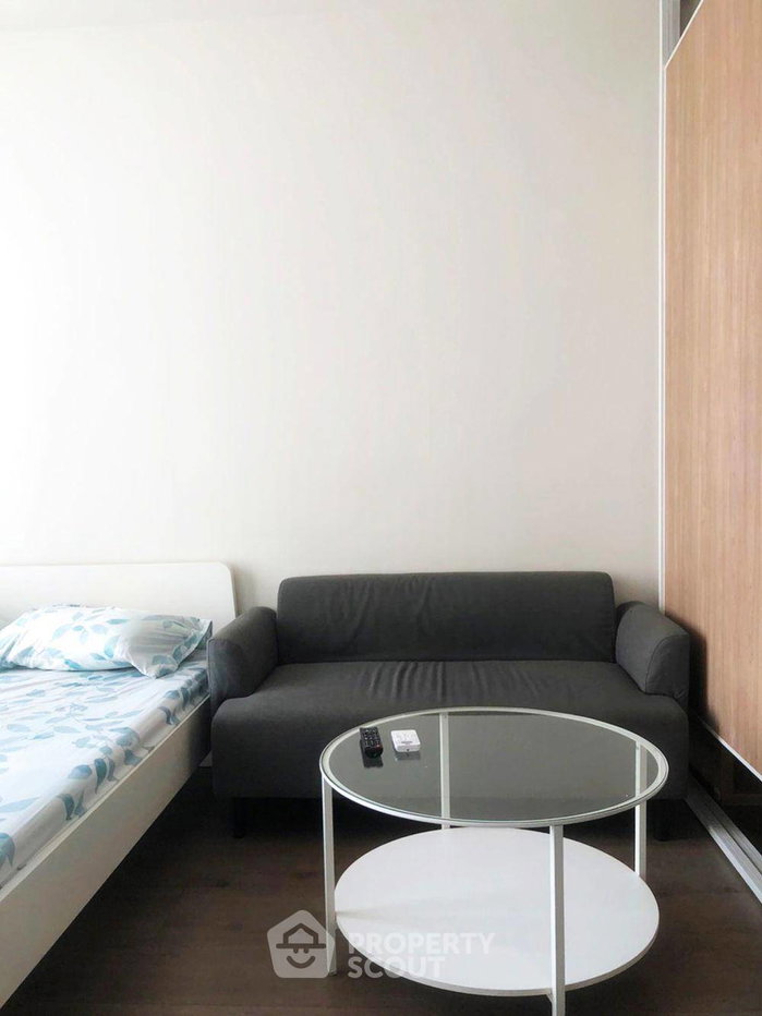 picture Studio Condo at Park Origin Phrom Phong near BTS Phrom Phong (ID 2732335) - 1/5