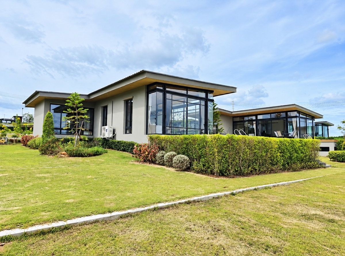 รูป 🏡🌿 ขายบ้านพักตากอากาศหรู เขาใหญ่ | Private Pool Villa 2 หลัง วิวภูเขา พื้นที่กว่า 300 ตร.ว. - รูปที่ 13/15