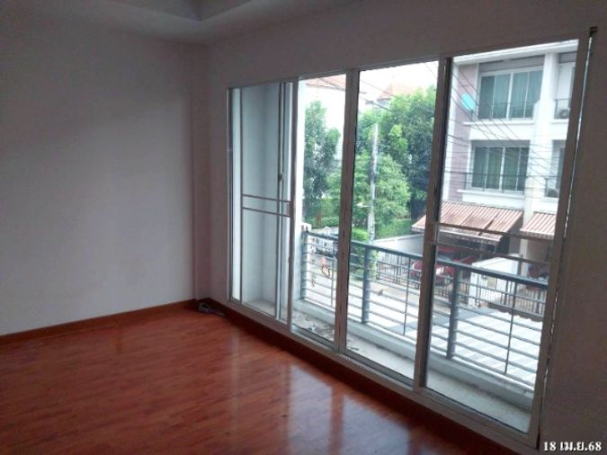 3-bed townhouse for sale, 21.3 sq wah, Baan Klang Muang S-Sense Onnuch - Wongwan