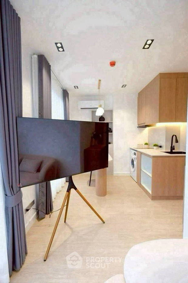 picture 1-BR Condo at One Plus Jed Yod 1 & 2 in Chang Phueak (ID 3295113) - 9/9