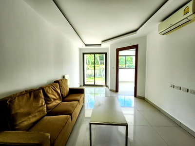 Condos for sale : 1 Bedroom Condo for Sale Laguna Beach Resort 3 Maldives FQ