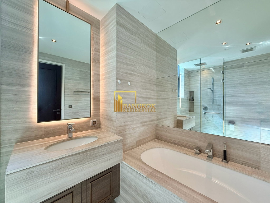 รูป The Diplomat 39 | Outstanding 2 Bed Condo in Phrom Phong - BR12851CD - รูปที่ 12/32
