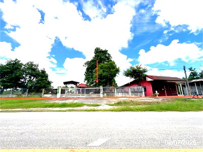 FACTORY 8991 Sq.w. Khanu Woralaksaburi Kamphaeng Phet for 9.5M
