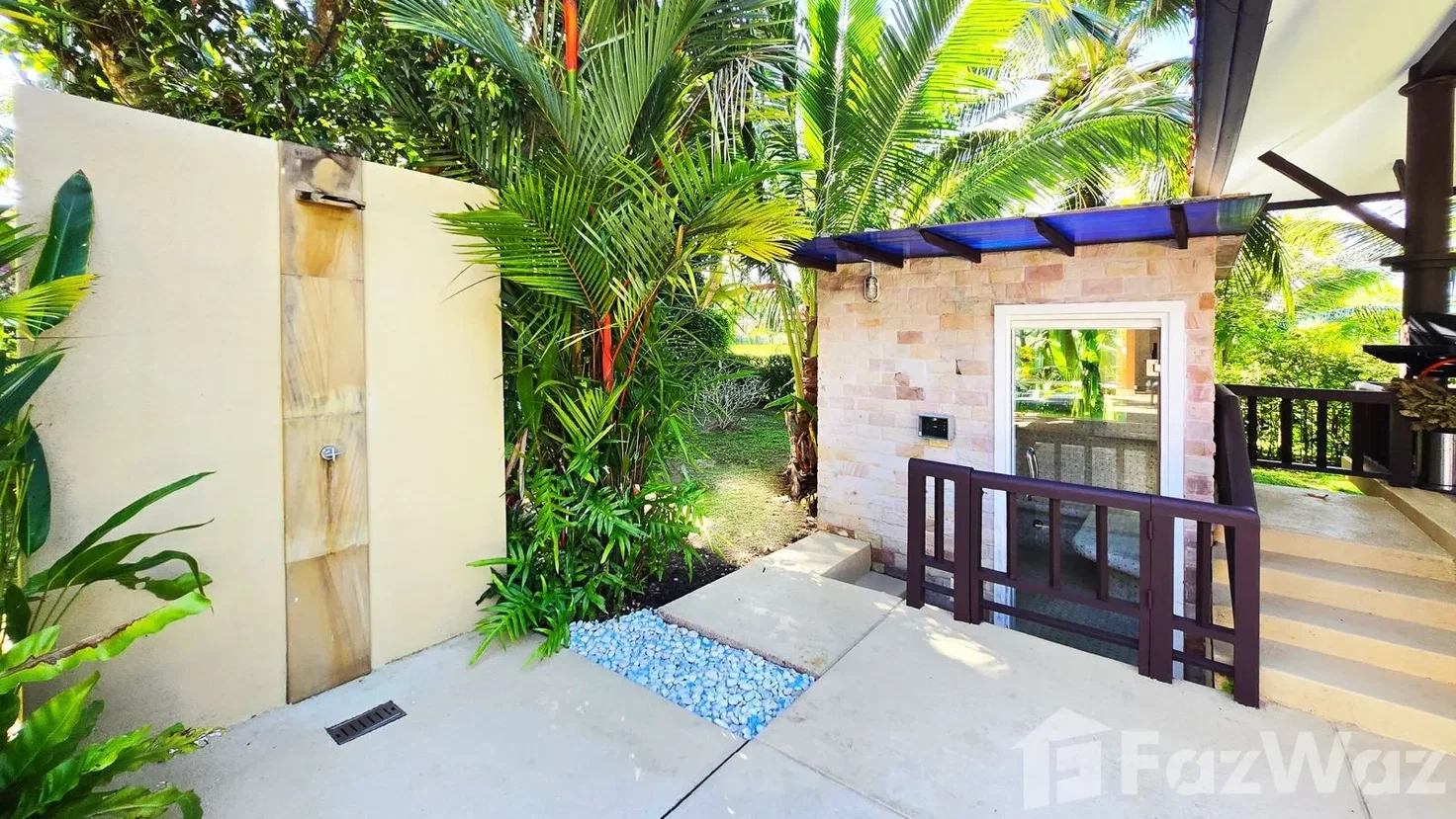 picture Spacious 5-Bedroom Villa on a Large Plot in Laguna 6763003 - 46/48