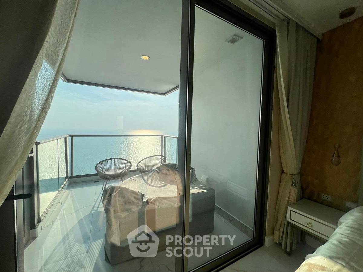 picture 50th-Floor 2-BR Condo At Copacabana Beach Jomtien (ID 3296746) - 8/9
