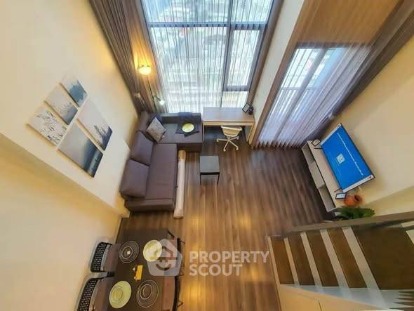 รูป ใกล้ MRT พระราม 9 เพียง 300 ม. | 1 ห้องนอน KnightsBridge Space Rama 9 (ID 3297206) - รูปที่ 1/7