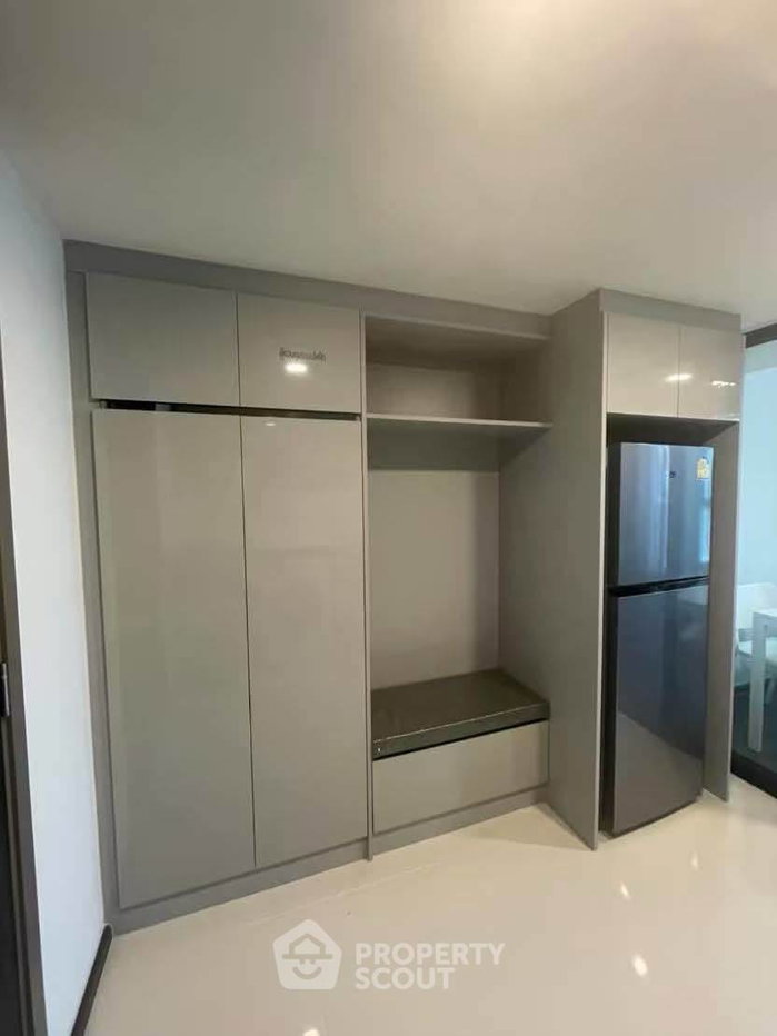 picture 1-BR KnightsBridge Space Rama 9 Near MRT Phra Ram 9 (ID 3297214) - 5/8