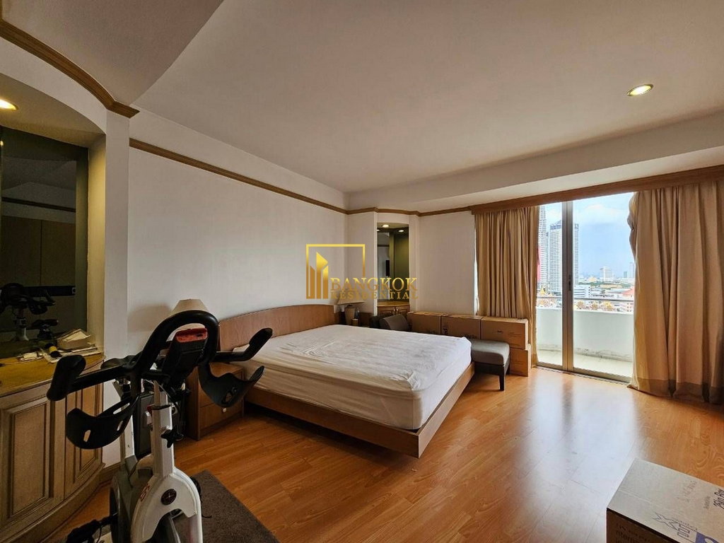 picture Supakarn Condo | Elegant 3 Bedroom Riverside Condo For Sale - BR18974CD - 9/21