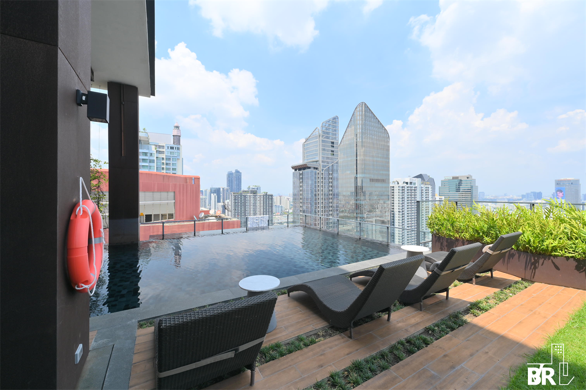 picture The Lofts Asoke Beautiful Room, Good Condition near MRT Phetchaburi Station - 5/9