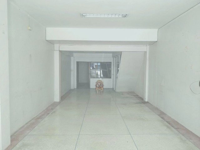 picture PhraPathom Chedi 640m NakhonPathom Railway 525m. 3.5-story commercial building 3bed 2bath in central - 8/8