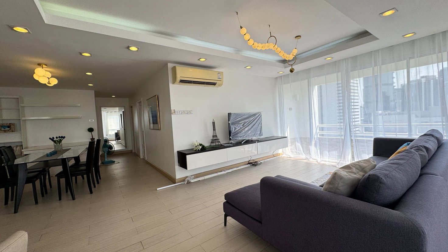 รูป Srivara Mansion 1 – Ratchada Soi 7 3 bedrooms, for rent - รูปที่ 8/21