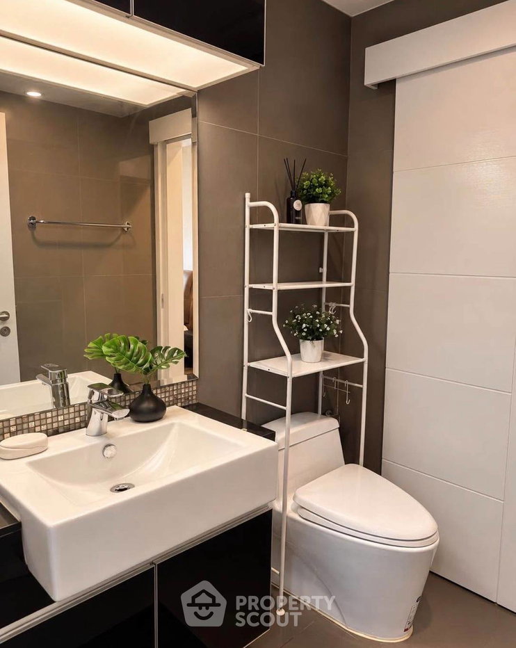 รูป ชั้น 15 ใกล้ BTS Thong Lor 200 ม. | 1 ห้องนอน The Crest Sukhumvit 34 (ID 3298419) - รูปที่ 7/10