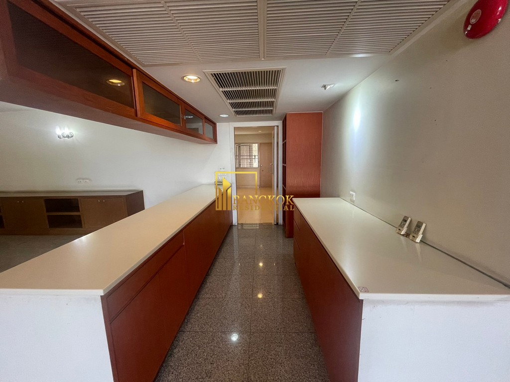 picture DS Tower 1 | Spacious 4 Bedroom Property in Phrom Phong Area - BR18279CD - 5/37