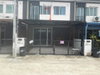 listing thumbnail image 8