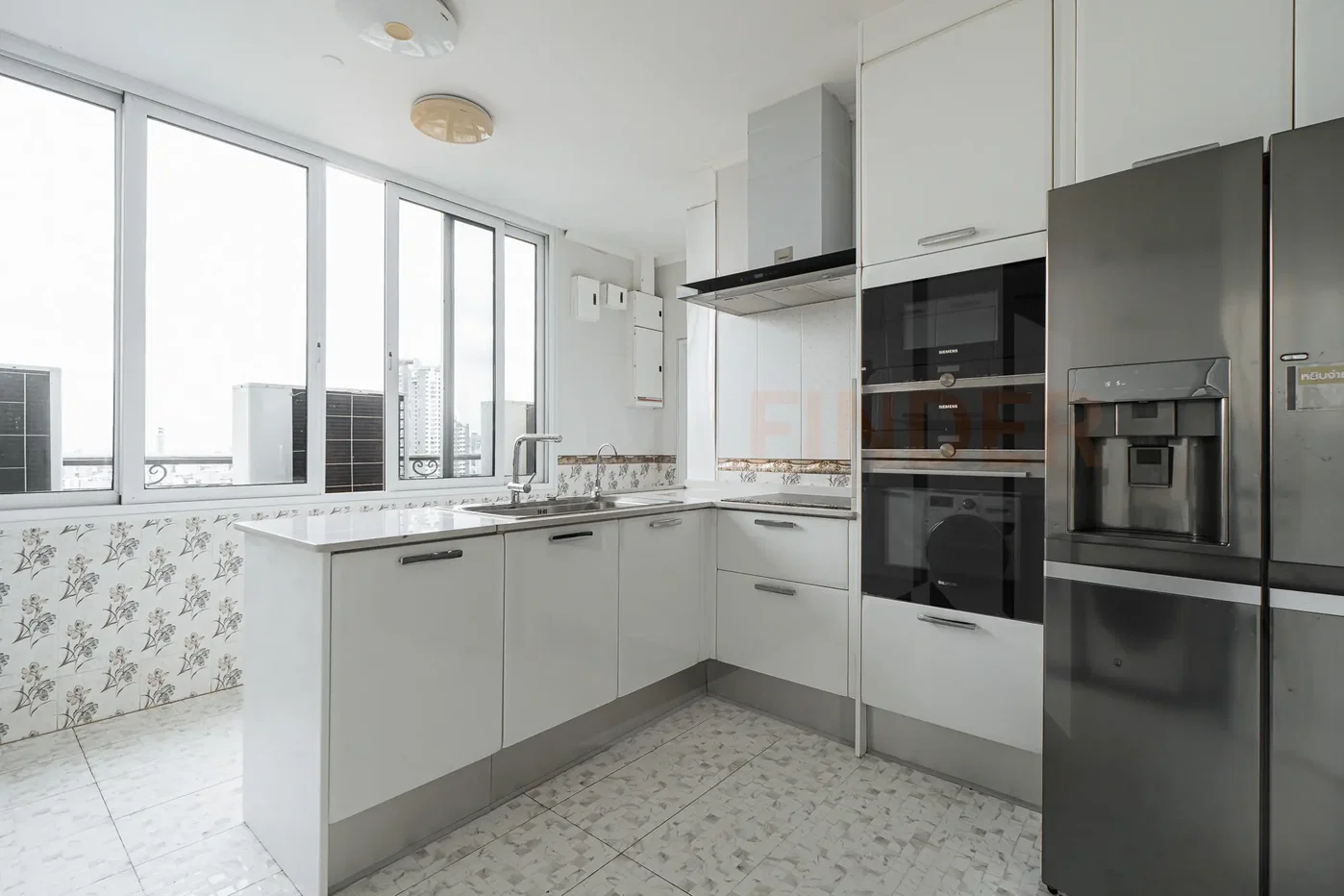 picture Royce Private Residence HF-10287 4 bedrooms, for sale - 20/26