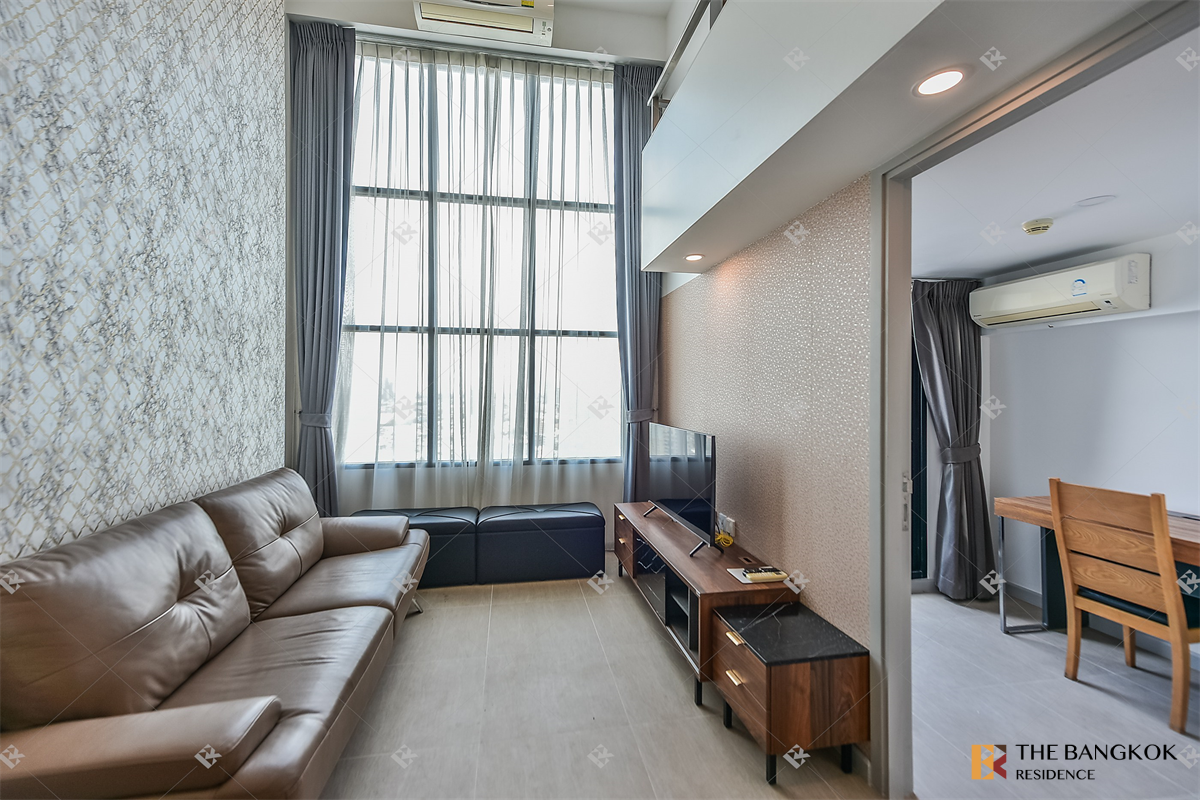 picture Beautiful Room, Good Condition KnightsBridge Prime Sathorn - 8/10