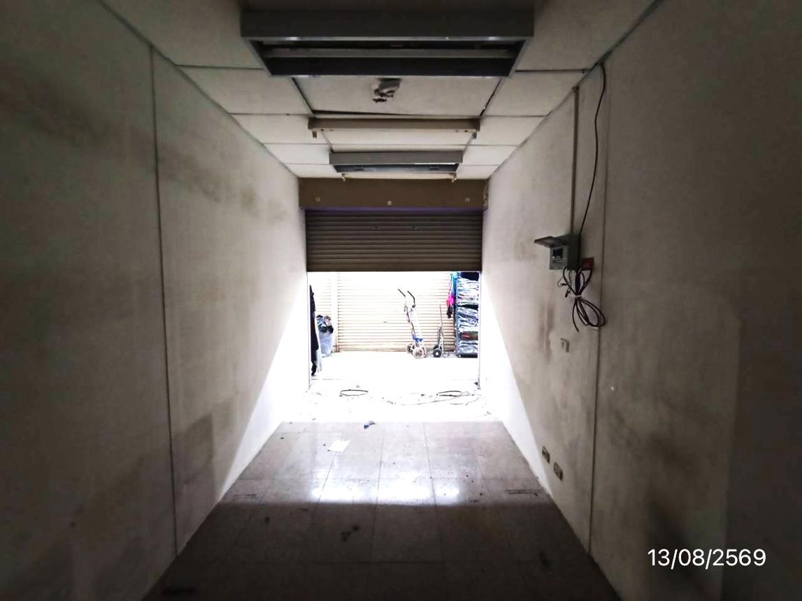 picture OFFICE 13.38 Sq.w. Pom Prap Sattru Phai Bangkok for 4.3M - 13/19