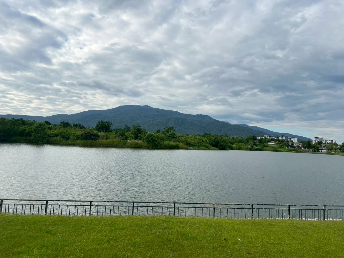 รูป 🏡 บ้านเช่าหรู พร้อมอยู่ ในโครงการซีรีนเลค  (Serene Lake Chiang Mai) บ้านเดี่ยว 2 ชั้น ทำเลดีที่สุดแห่งหนึ่งของโครงการ - รูปที่ 10/25