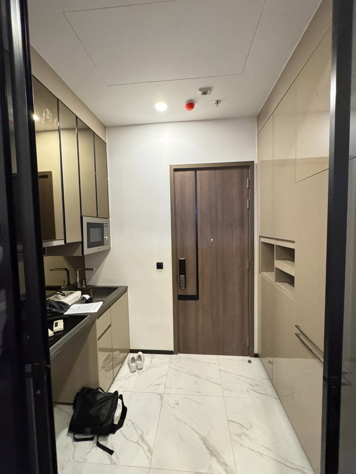 picture Unit for sale – never used. Building C, 49th Floor, Size 55 Square Meters - 11/37