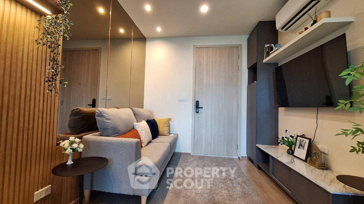 picture 1-BR Condo at Nue District R9 near MRT Phra Ram 9 (ID 2765651) - 1/5
