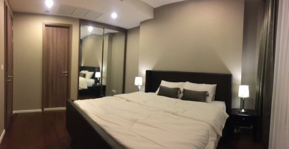 picture ST761/[FOR RENT] Luxury Riverfront Condo at Menam Residences | Floor 11–20 - 2/7
