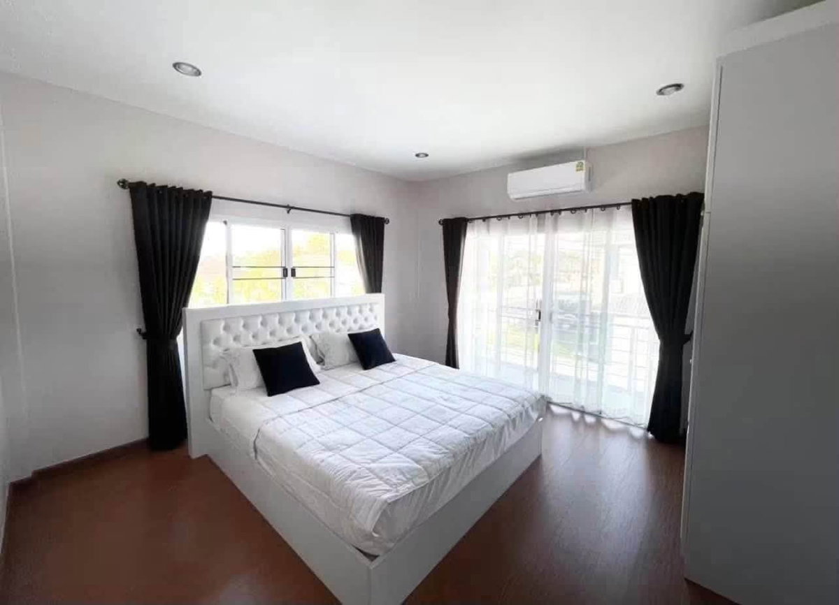 รูป หมู่บ้าน ธนาพรปาร์คโฮม5 บ้านพื้นที่ใหญ่ ฟังก์ชันครบ เฟอร์นิเจอร์พร้อมเข้าอยู่  ใกล้ Central Festival (โทร/ไลน์ 088-5986998) - รูปที่ 8/18