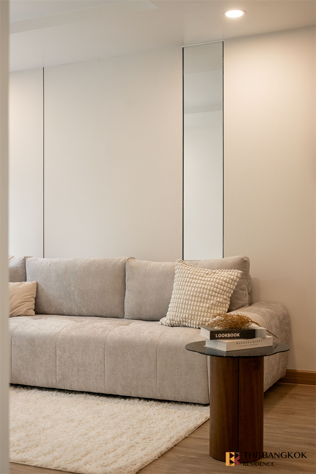 picture High-potential Location, Not as Expensive as You Think Voque Sukhumvit 16 - 2/10