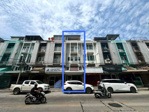 HR3826ให้เช่าตึกแถว เหม่งจ๋าย-เทียมร่วมมิตร รีโนเวทใหม่ 3.5 ชั้น ทำธุรกิจหรืออยู่อาศัย ใกล้ MRT ศูนย์วัฒนธรรม