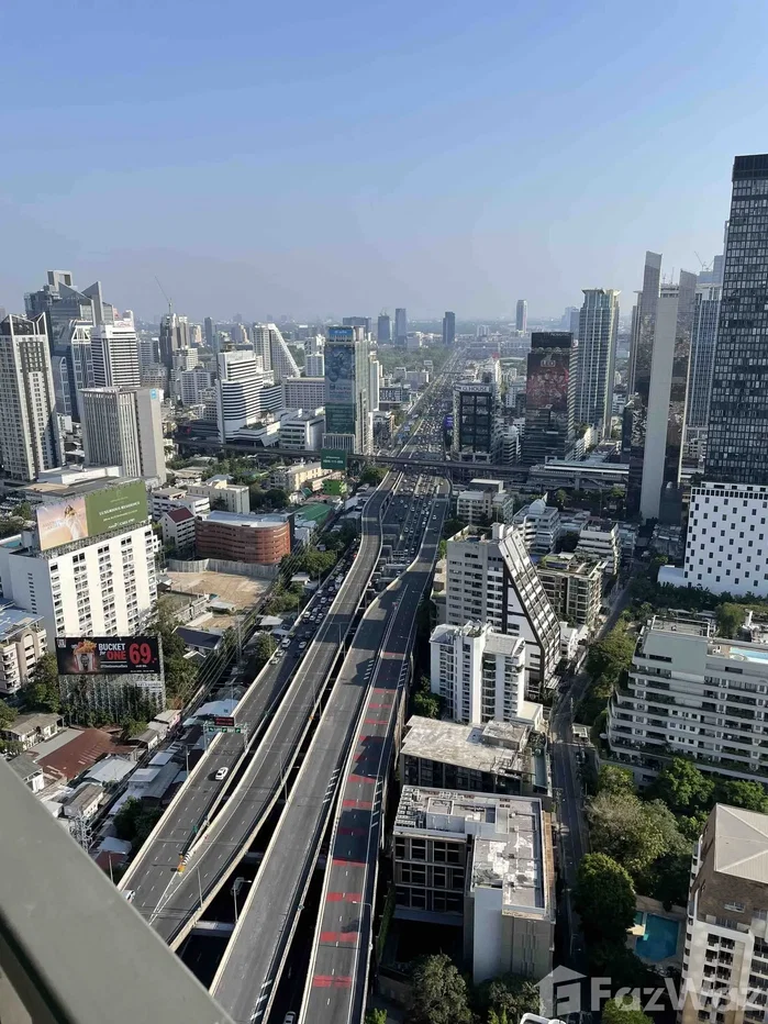 รูป คอนโดให้เช่า 2 ห้องนอน ในโครงการ ไลฟ์ วัน ไวร์เลส 6756653 - รูปที่ 11/11
