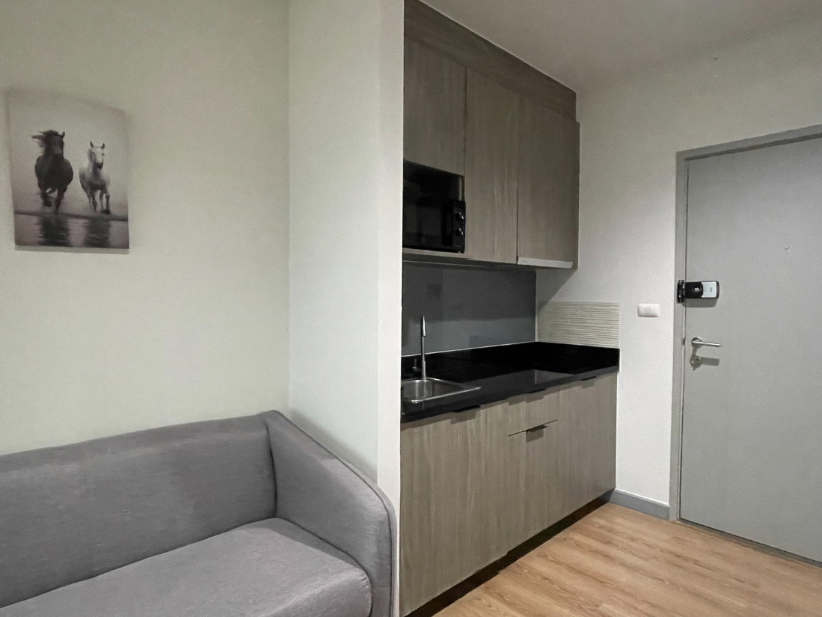 รูป ✨Chapter One Midtown Ladprao 24 I 30 Sqm I 14,500 บาท I Line ID / ☎ : 0621136988 - รูปที่ 3/5