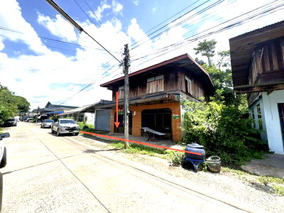 Houses for sale Ubon Ratchathani : HOME 249 Sq.w. Buntharik Ubon Ratchathani for 3.5M