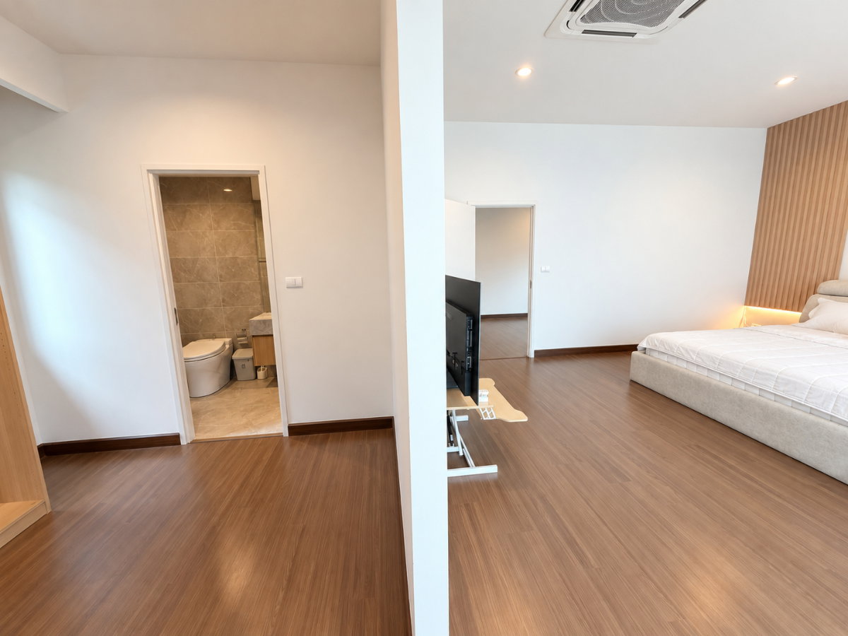 รูป เจ้าของขายเอง Areeya Como Primo บางนา 280 ตร.ม. 4 ห้องนอน 4 ห้องน้ำ - รูปที่ 9/17