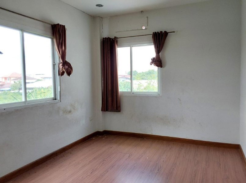 picture SHOP HOUSE 22.6 Sq.w. Muang Nakhon Ratchasima Nakhon Ratchasima for 2.8M - 6/8