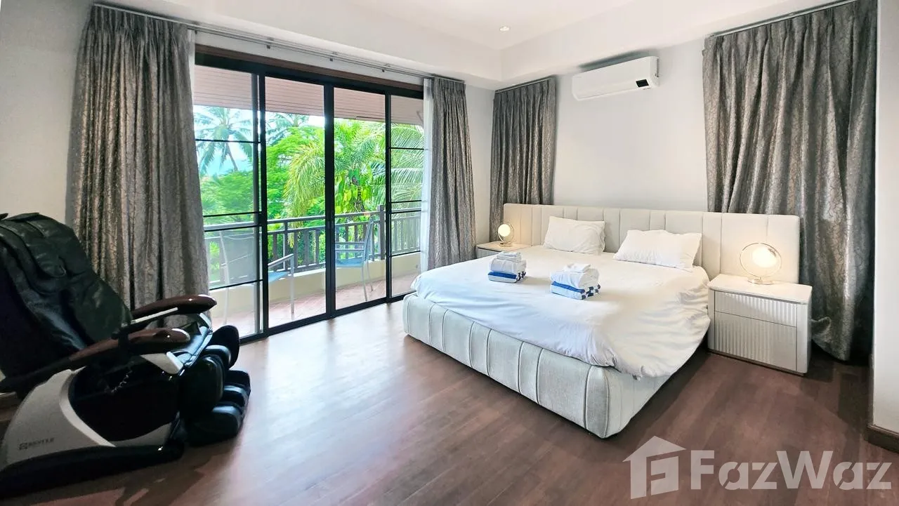 picture Spacious 5-Bedroom Villa on a Large Plot in Laguna 6763003 - 19/48