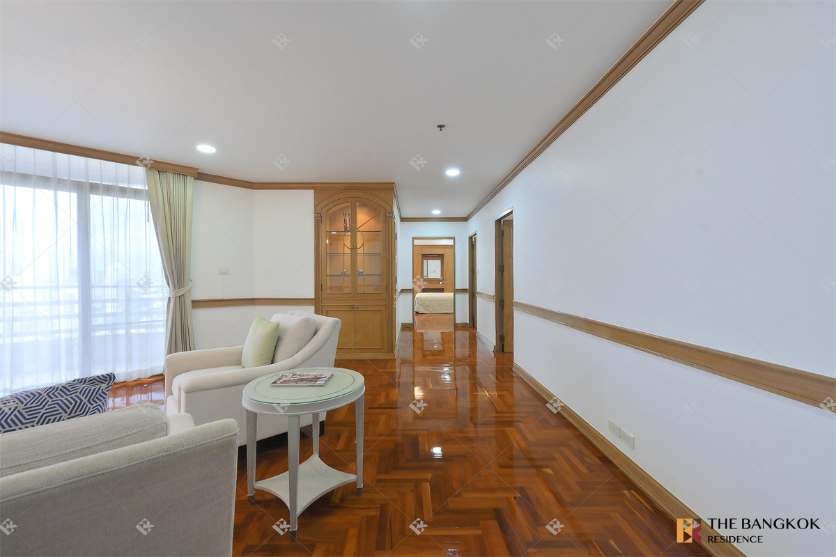 รูป ดีไซน์หรูหรา บรรยากาศเหนือระดับ ร่วมสุข คอนโดมิเนียม - รูปที่ 2/10