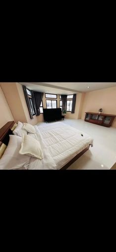 4-bed townhouse for rent, 350 sqm, 350 sq wah, Chicha Castle