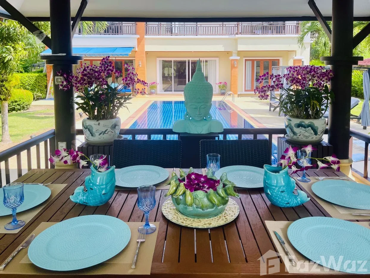picture Spacious 5-Bedroom Villa on a Large Plot in Laguna 6763003 - 42/48