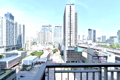 ขายคอนโด : ริธึ่ม อโศก สะดวกสบายพร้อมเข้าอยู่ ใกล้ MRT สถานีพระราม 9