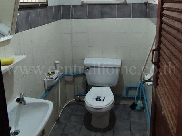 รูป ทาวน์เฮ้าส์ 2 ชั้น ธารารินทร์ รังสิต คลอง 2 ขายถูกมาก - รูปที่ 6/10