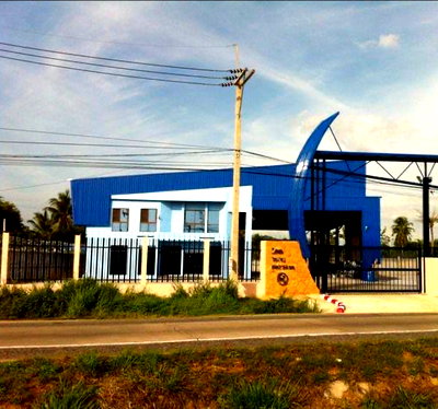 Office for sale : For Sale: Commercial Building, Private Office, Small Factory with Land