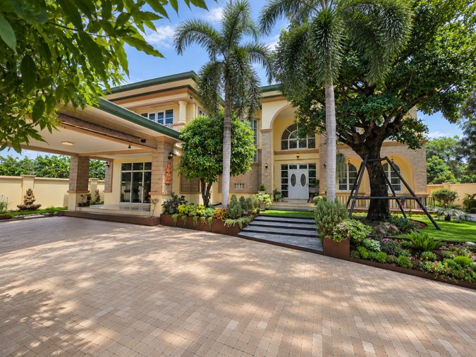 4-bed house for sale, 382 sqm, 190.2 sq wah, Ladawan Pinklao - Petchkasem