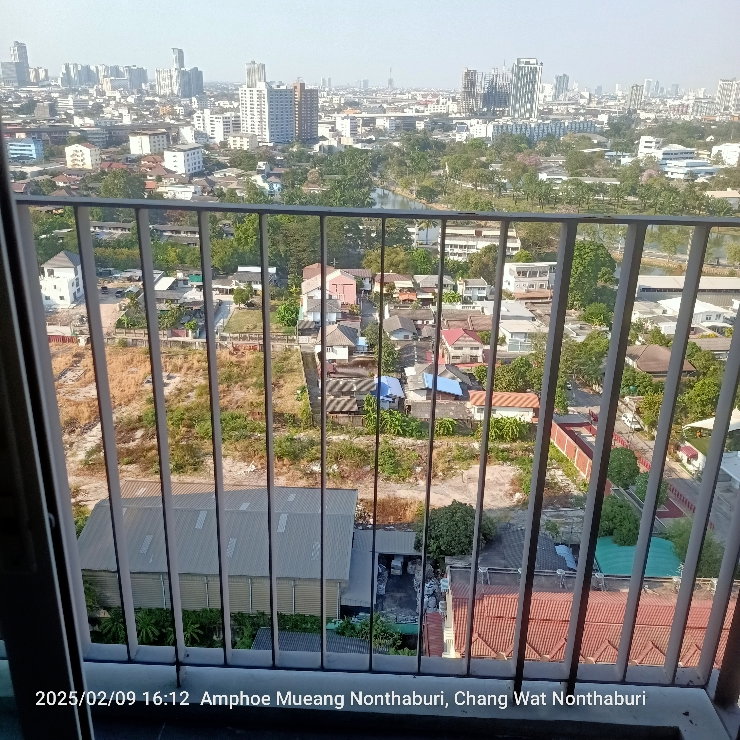 รูป ให้เช่า Amber Condo (แอมเบอร์ คอนโด) ห้องสวย วิวโล่ง ชั้นสูง ใกล้ MRT แยกติวานนท์ เฟอร์ฯ ครบพร้อมเข้าอยู่! - รูปที่ 4/17
